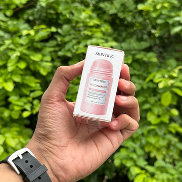 SKINTIFIC Niacinamide Bright Boost Clay Stick Mask