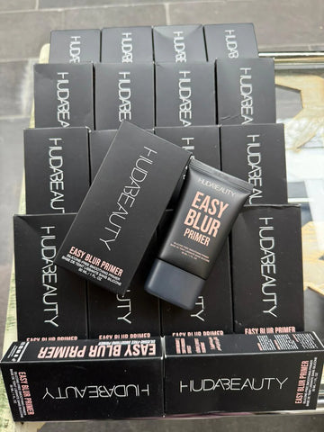 HUDA BEAUTY Easy Blur Silicone-Free Smoothing & Pore-Minimizing Primer